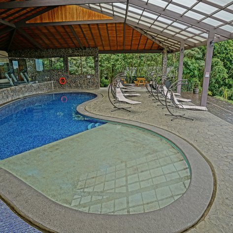 Pool im El Establo Hotel - Costa Rica mit Kindern