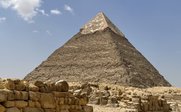 Blick auf Pyramide - individuelle Ägypten Familienreise