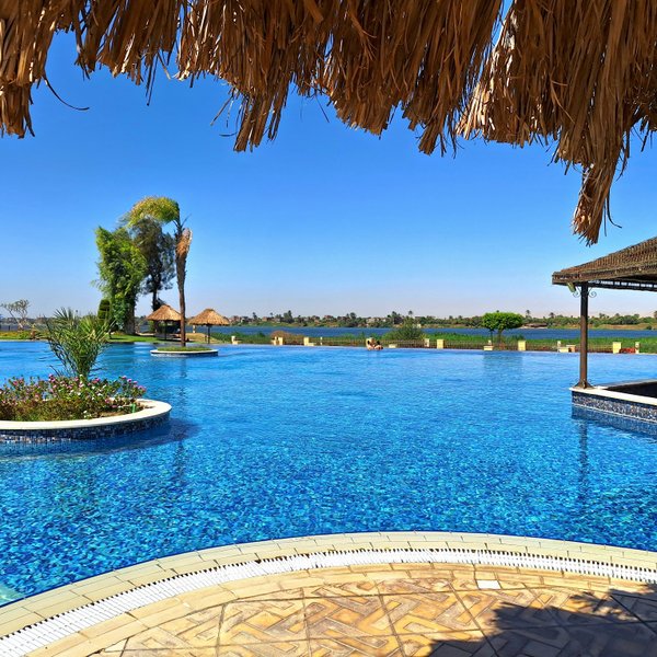 Hotelpool Jolie Maritim in Luxor - Ägypten Urlaub mit Kindern