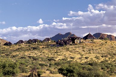 Außenansicht Goche Ganas Nature Reserve - Namibia Urlaub mit Kindern