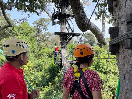 Ziplining durch den Angkor Archaeological Park – Kambodscha Familienreise