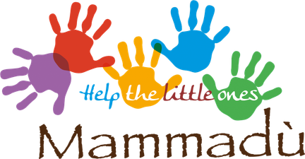 Bunte Handabdrücke in verschiedenen Farben umrahmen den Text 'Help the little ones', der in verspielter Schriftart geschrieben ist.