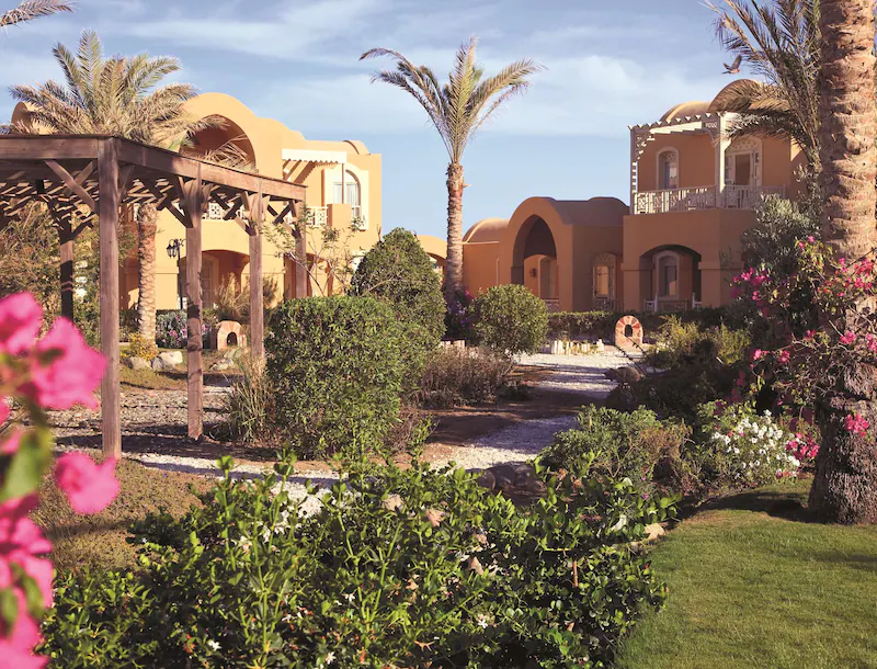 Familienreise Ägypten - Ägypten for family - Radisson Blu Resort El Quseir - Außenbereich