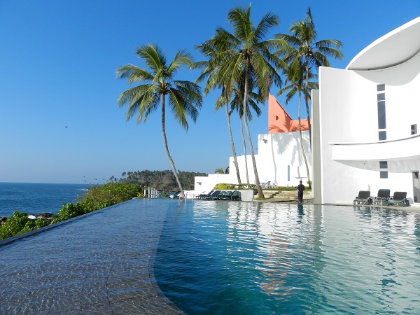 Sri Lanka Familienreise - Hotel mit Pool