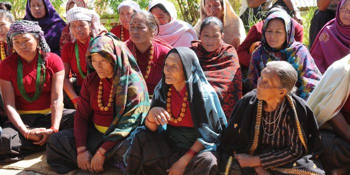 Nepal Familienreise - Milijuli Frauengruppe Bhakunde
