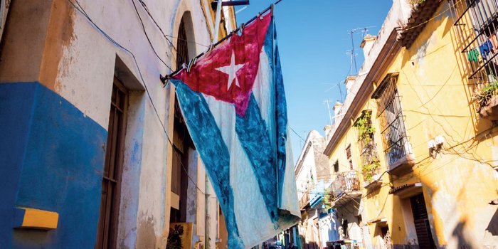 Kuba mit Kindern  - Flagge