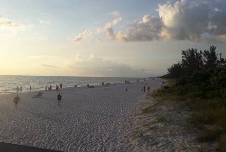 Florida Rundreise mit Kindern - Florida for family individuell - Naples - Strand bei Pier
