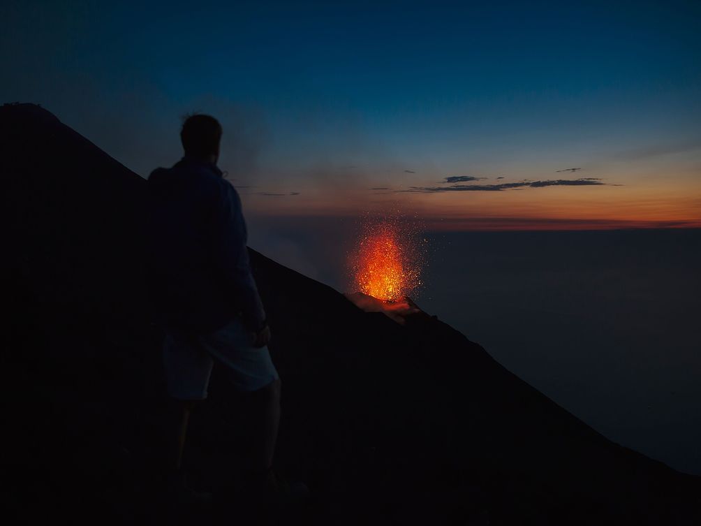 Sizilien Erlebnisreise für Familien - Sizilien Aktivreise für Familien - For Family Reisen - Liparische Inseln - Äolische Inseln - Vulkan - Stromboli - Vulkanausbruch
