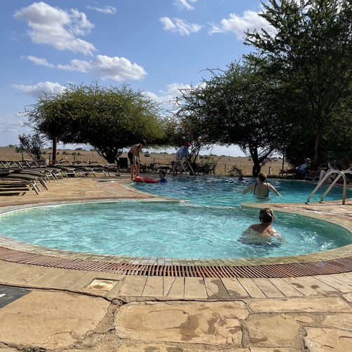 Reisebericht Kenia - Safari mit Kindern - Pool