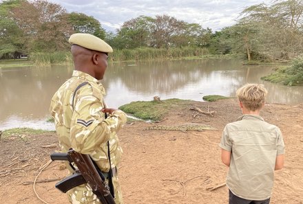Kenia Familienreise - Kenia Family & Teens - Fuß-Pirsch im Ziwani Schutzgebiet - Krokodil
