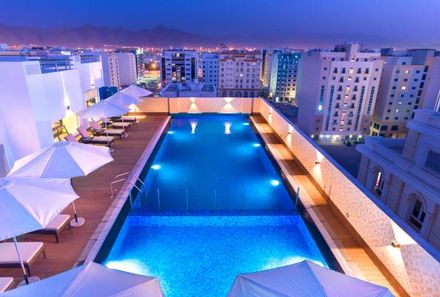 Oman mit Jugendlichen - Oman Family & Teens - Muscat - Centara Hotel - Pool