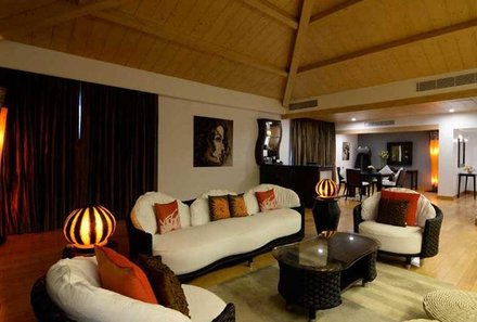 Indien mit Kindern - The Zuri White Sands Goa Resort - Loungebereich