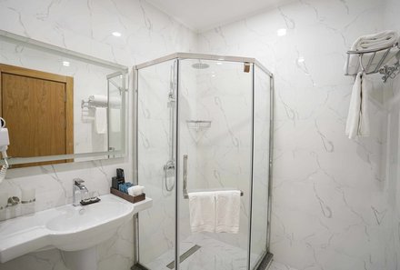 Usbekistan for family - Hotel Milan Tashkent - Badezimmer