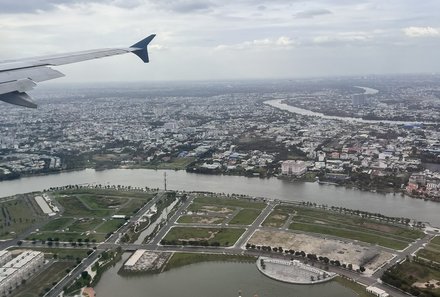 Laos und Vietnam Familienreise - Laos und Vietnam Reise mit Kindern - Flug nach Hanoi
