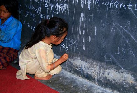 Familienreise Nepal - Nepal for family - Kindergartenkind