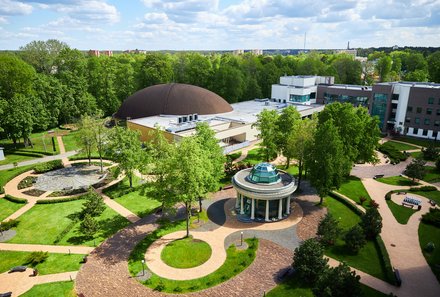 Baltikum for family - Grand SPA Hotel Lietuva - Garten