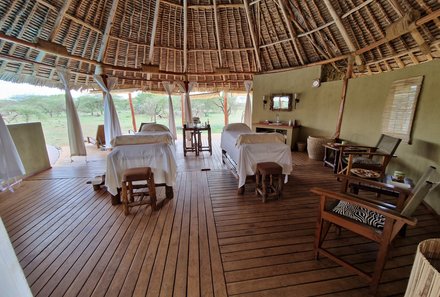 Kenia for family individuell deluxe - Tsavo West Nationalpark - Severin Safari Camp - Spa