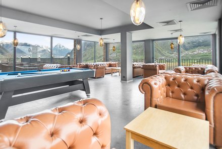 Georgien Familienreise individuell - Hotel Memoir - Lounge