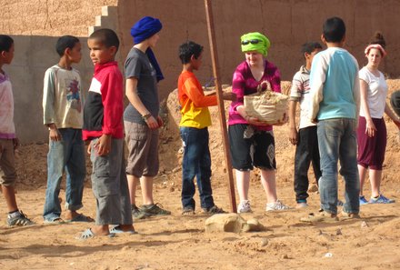 Marokko mit Kindern - Marokko for family Summer - Speilen mit einheimischen Kindern