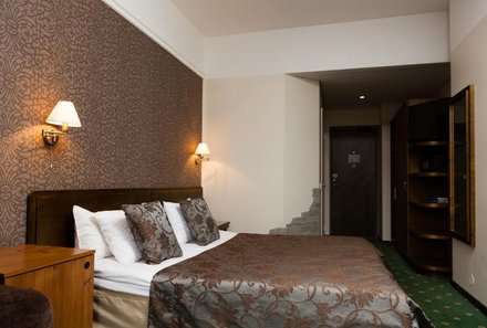 Baltikum for family individuell - Baltikum Familienreise - Hotel Santa Barbara - Bett