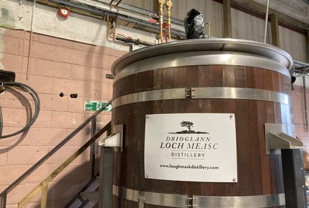 Irland Familienreise - Irland for family - Destillerie - Holzfass