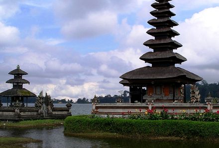 Bali mit Jugendlichen - Java & Bali Family & Teens - Ulu Danu Temple
