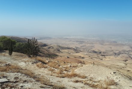 Jordanien Rundreise mit Kindern - Jordanien for family - Umgebung Berg Nebo