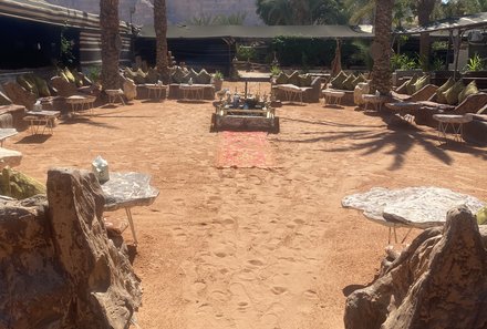 Jordanien Rundreise mit Kindern - Jordanien for family - Wadi Rum Captains Camp - Café