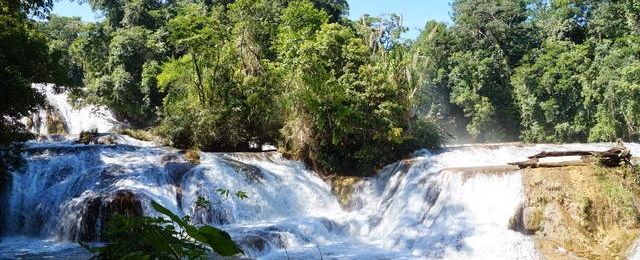 Treppen des Agua Azul