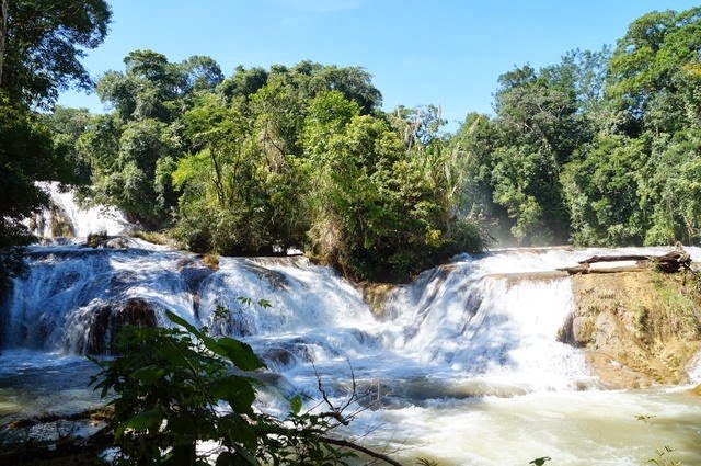 Mexiko mit Kindern - Highlights der Mexiko Rundreise - Treppen des Agua Azul