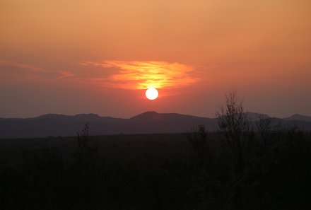 Südafrika Familienreise - Südafrika for family - Pirschfahrt zum Sonnenuntergang