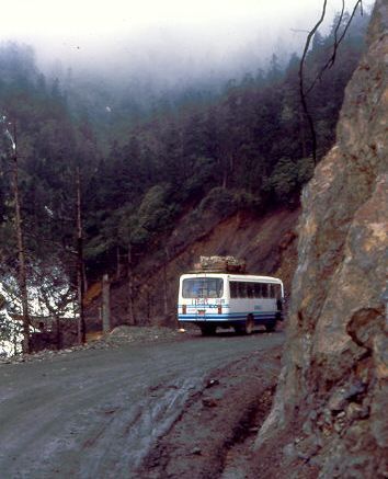 Fernreisen mit Kindern - Bus in China