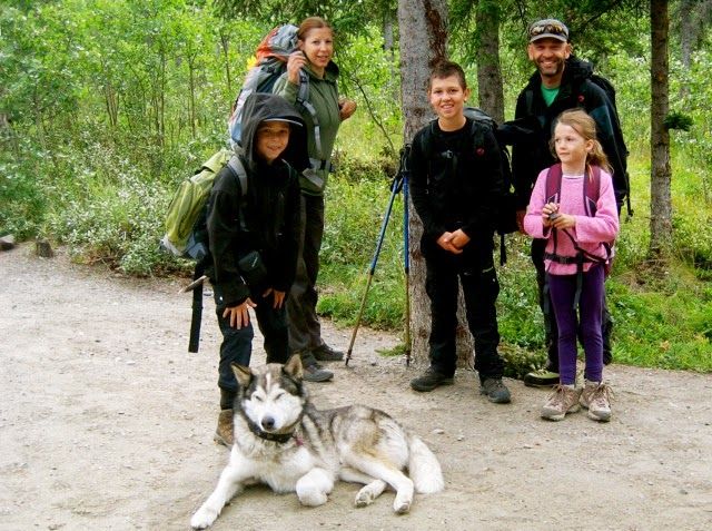 Kofferpacken für den Familienurlaub - Kanada mit Kindern - Wandern