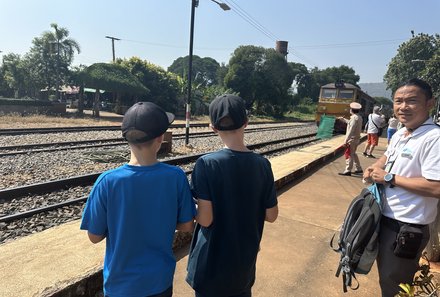 Thailand Familienreisen - Thailand Family & Teens - Death Railway mit Kindern
