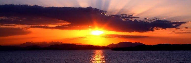Kofferpacken für den Familienurlaub - Sonnenuntergang