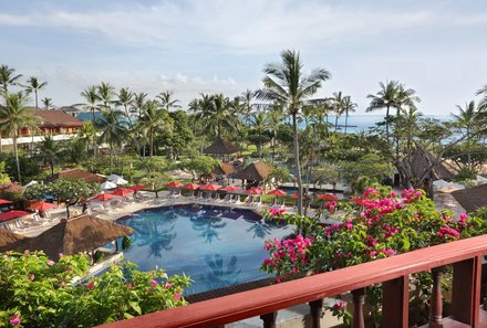 Bali mit Kindern - Bali for family - Nusa Dua Beach Hotel Pool
