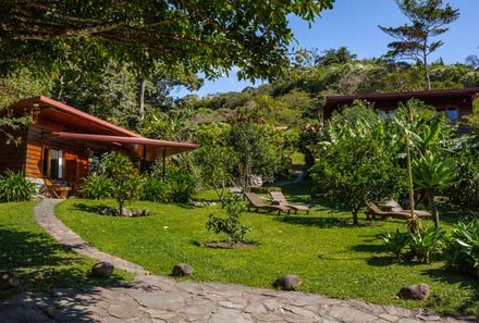 Costa Rica Familienreise - Costa Rica Family & Teens - Arco Iris Lodge Garten
