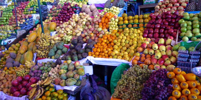 Peru Familienreise - Exotische Früchte