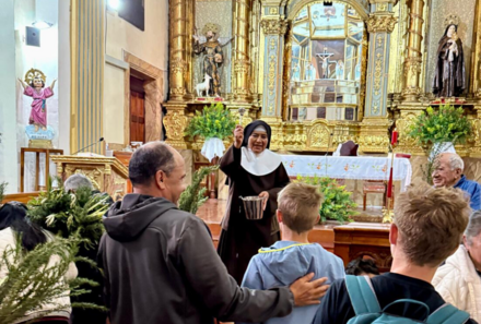 Familienreise Galapagos und Ecuador - Galapagos Family & Teens - Besuch einer Kirche in Quito