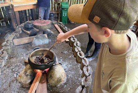 Familienreise Galapagos und Ecuador - Galapagos Family & Teens - Schokolade herstellen
