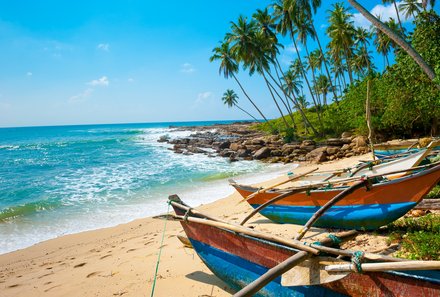 Sri Lanka Familienreise - Sri Lanka Summer for family - Strand mit Booten 