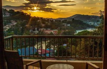 Sri Lanka for family - Thilanka Hotel -Sonnenuntergang
