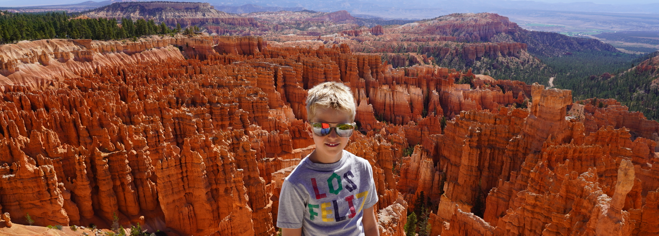USA & Kanada mit Kindern - USA & Kanada Reise mit Kindern - Kind im Bryce Canyon Nationalpark