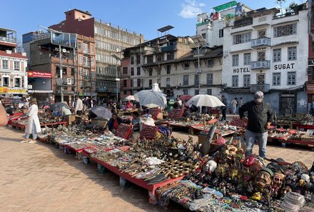 Nepal Familienreisen - Nepal for family - Kathmandu - Händler auf dem Durbar Square