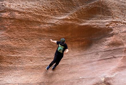 Reisebericht Jordanien Rundreise mit Kindern - Petra - Kind in der Schlucht