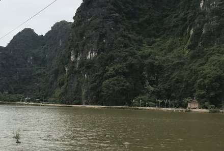 Laos und Vietnam Familienreise - Laos und Vietnam Reise mit Kindern - Ausflug Trockene Halong-Bucht