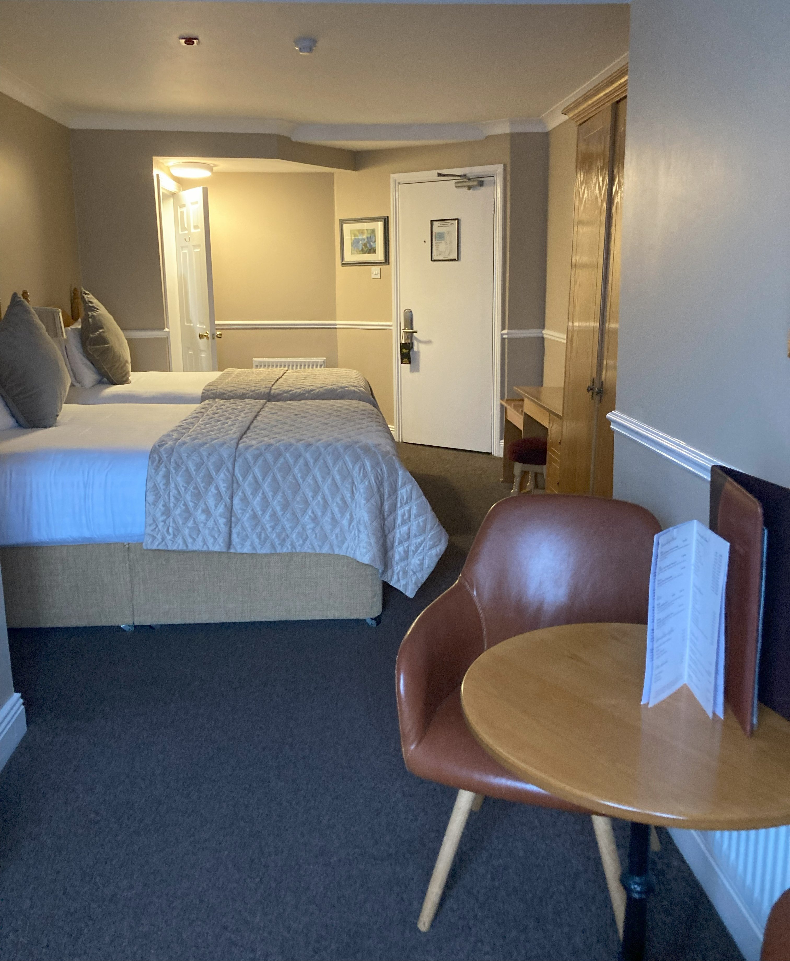 Irland mit Kindern Tipps - Irland mit Kindern Erfahrungen - Bellbridge Hotel Familienzimmer