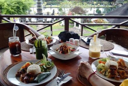 Bali mit Kindern - Bali for family - Lokale Küche im Tirta Ayu Restaurant