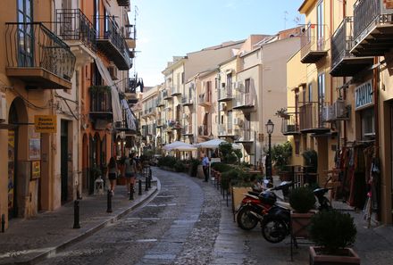 Familienreise Sizilien - Altstadt Cefalú