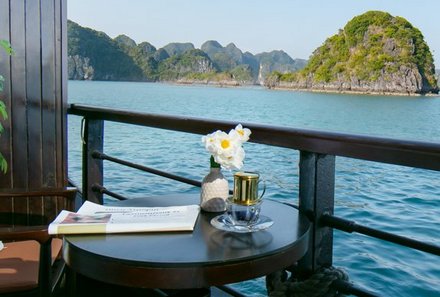 Vietnam Familienreise - Vietnam for family Summer - Lan Ha Bucht am Morgen der Peony Cruise